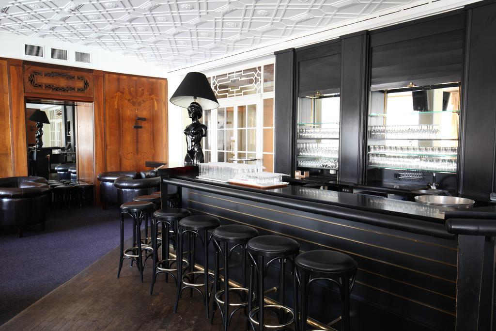 New Renovated Apartment In Center Of Davos Extérieur photo