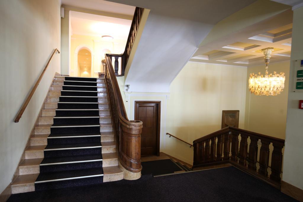New Renovated Apartment In Center Of Davos Extérieur photo