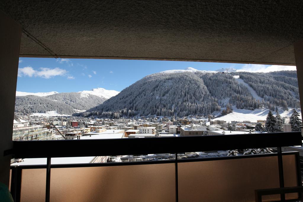 New Renovated Apartment In Center Of Davos Extérieur photo