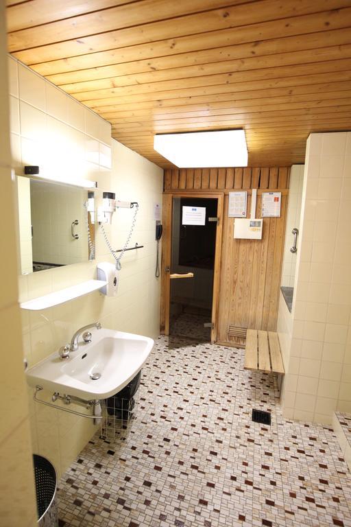 New Renovated Apartment In Center Of Davos Extérieur photo